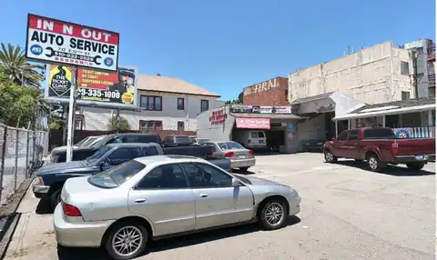 IN N OUT Auto Service in Oakland