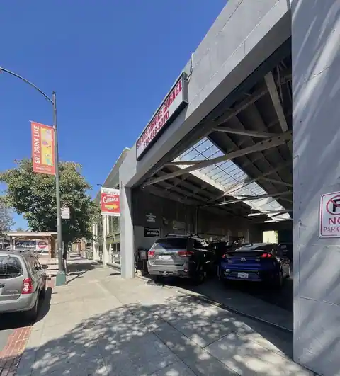 Sheaff's Service Garage in Oakland