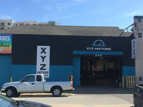 XYZ Motors in Oakland