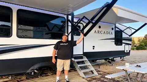Holt Brothers Mobile RV in Oceanside