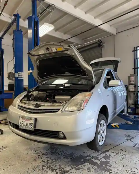 OCEANSIDE AUTO PROS AUTO & HYBRID REPAIR in Oceanside