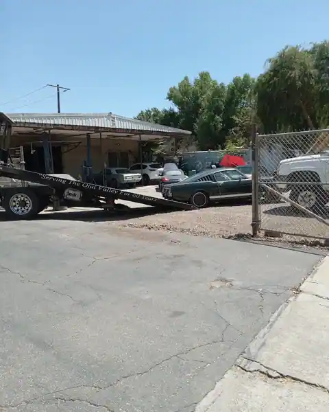Brue's Body Shop in Ojai