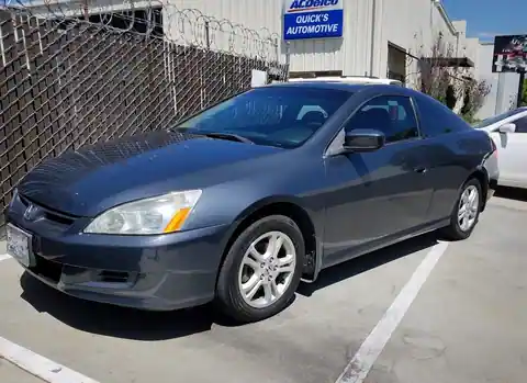 Quick's Automotive in Orange