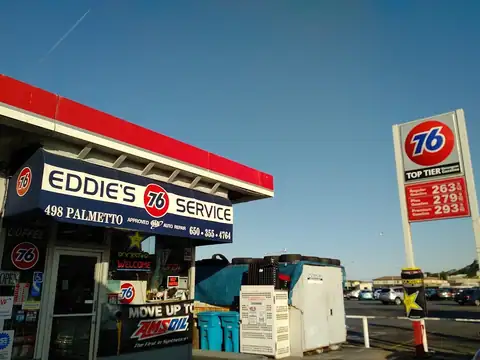 Eddie's Valero Service Center in Pacifica