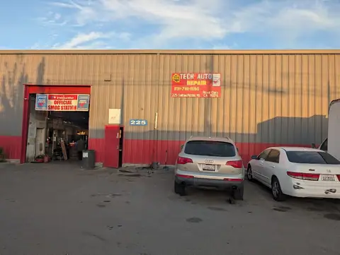 Tech Auto Repair in Pajaro