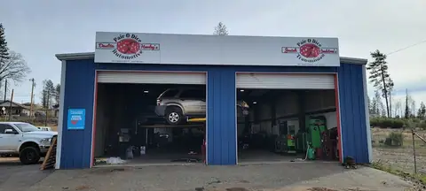 Dustin Hawley's Pair-O-Dice Automotive in Paradise