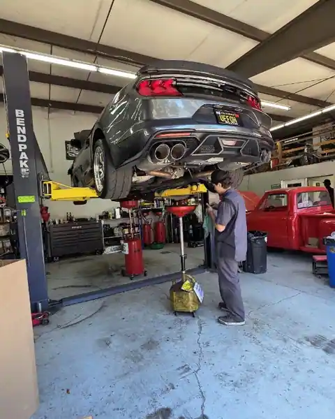 E&J Automotive LLC in Petaluma