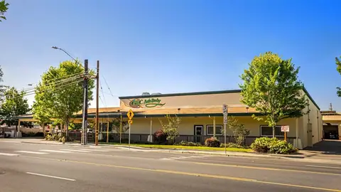 G&C Auto Body in Petaluma