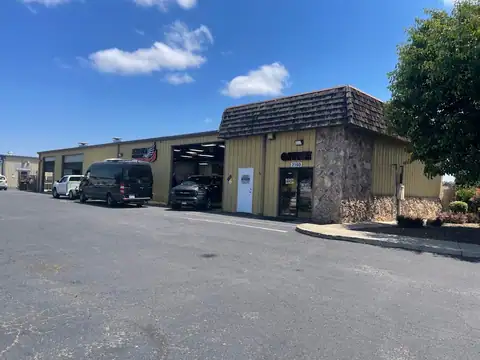 Angel's Collision Center, LLC in Pittsburg