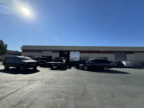 Garage09 in Rancho Cordova