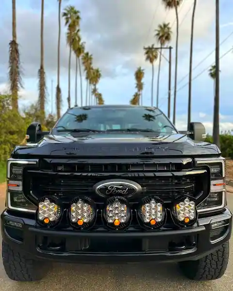 Custom Truck Works in Rancho Santa Margarita