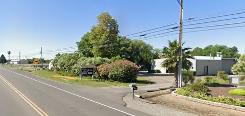 Kirk's Body Shop in Red Bluff