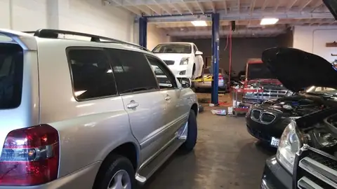 A & A Auto Advance in Redwood City