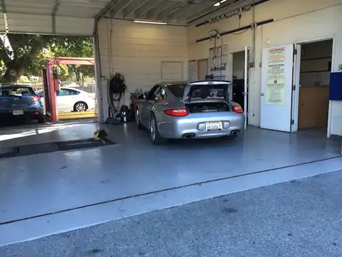 Auto Master Care in Redwood City