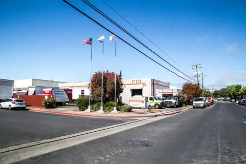 Peninsula Truck Repair Inc. in Redwood City