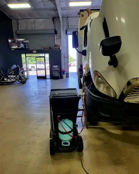 AJ'S AUTO & MARINE LLC in Reedley