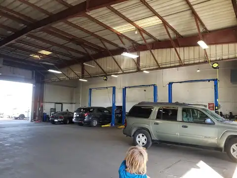 QUALITY AUTO REPAIR in Reedley