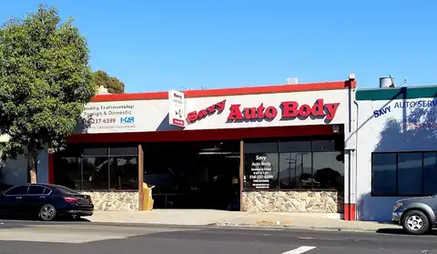 Savy Auto Body & Auto Service in Richmond