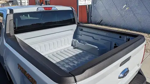 Phoenix Paint & Body in Ridgecrest