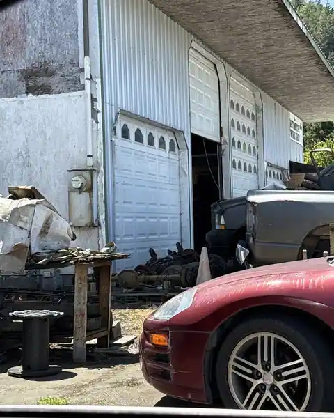 Automotive Workshop & Fab in Rio Dell