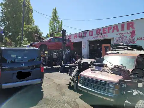 J Z Auto Repair in Rodeo