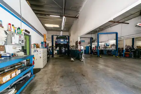 Acur-It Auto Repair in Rohnert Park