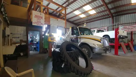 Royal Oaks Auto Repair - Tire Center in Royal Oaks