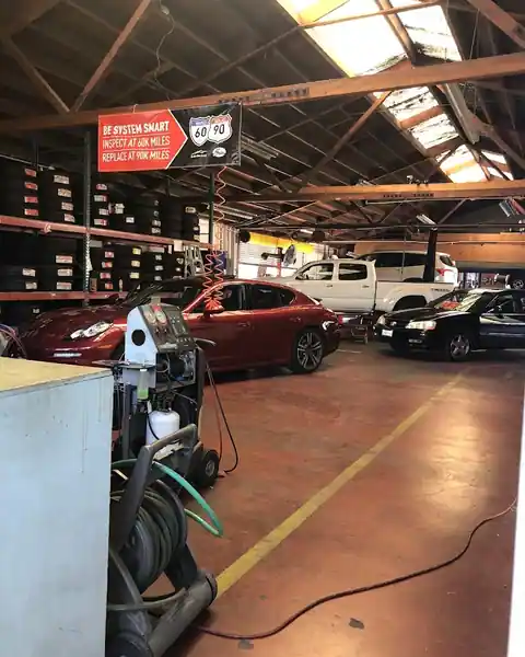 United Auto Services Inc in Sacramento