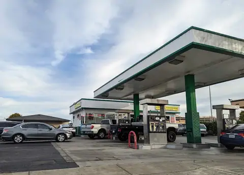Green Phoenix Auto Repair in Salinas