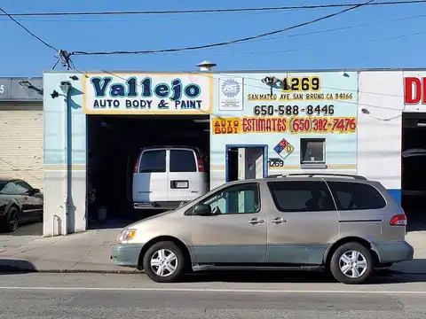 Vallejo's Auto Body in San Bruno