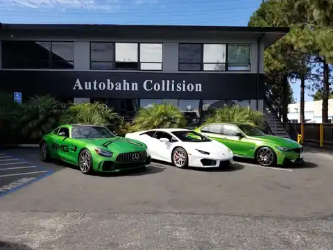 AW Collision Autobahn in San Carlos