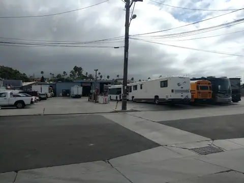 Rincon Truck Center Inc in San Clemente