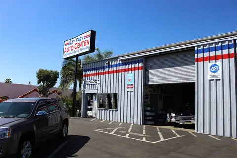 Ray Frey Auto Center Inc in San Diego