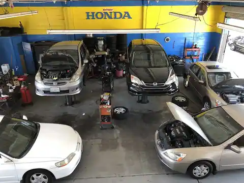 WESTERN AUTO SERVICE INC Honda / Acura Specialists in San Diego