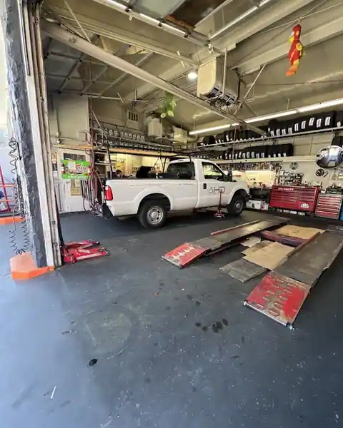 Moe's Tires - Auto Repair in San Francisco