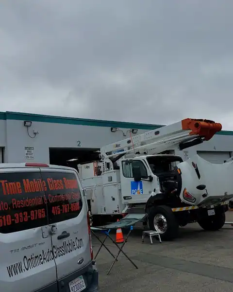 On Time Auto Glass Repair Mobile in San Francisco