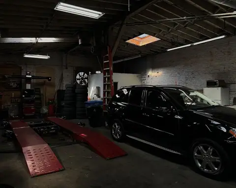 Pacific Auto Works in San Francisco