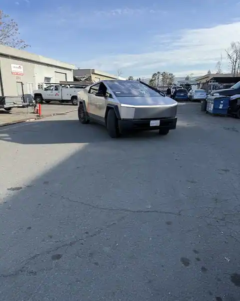 SAL AUTO & BODY REPAIR in San Jose