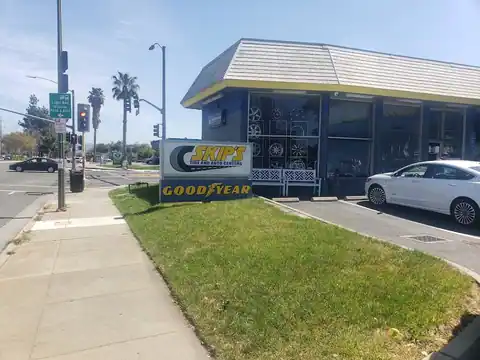 Skip's Tire & Auto Repair Center in San Jose