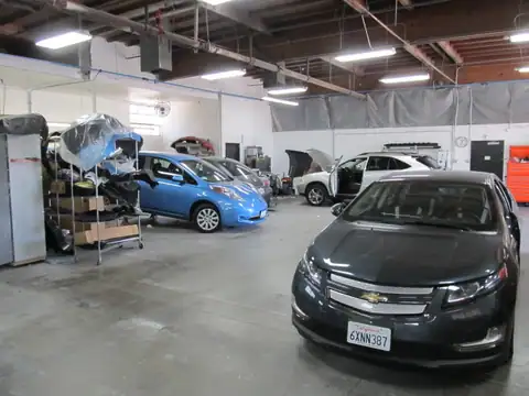 COASTLINE COLLISION CENTER in San Juan Capistrano