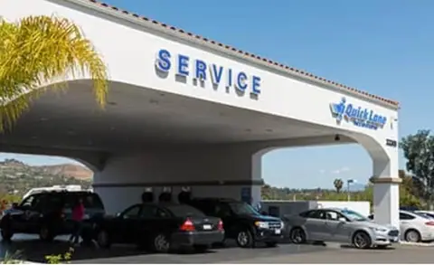 Quick Lane at Tuttle-Click's Capistrano Ford in San Juan Capistrano