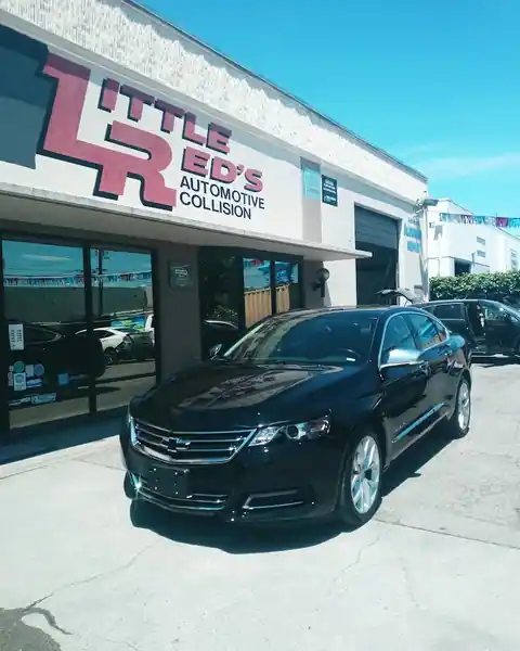 Little Red's Automotive Collision in San Leandro