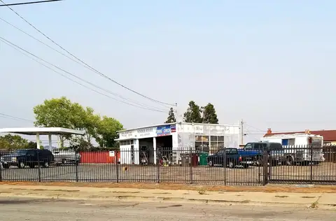 Windsor Square Auto Services in San Leandro