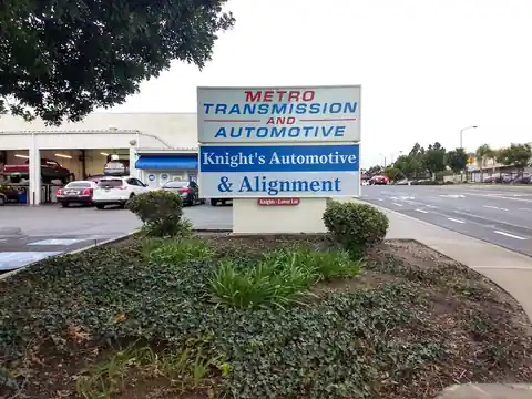Knight's Automotive in San Marcos