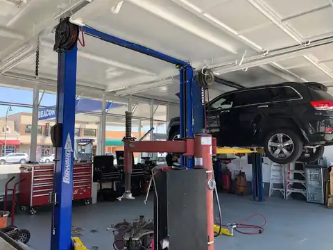 Beacon Auto Care in San Mateo