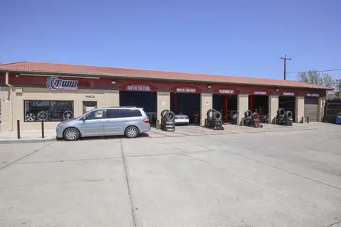 Tire And Wheel World in San Pablo