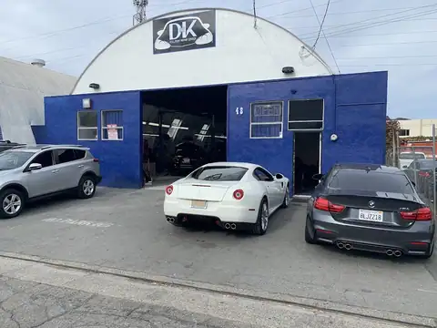 D AND K COLLISION REPAIR CENTER, INC. in San Rafael