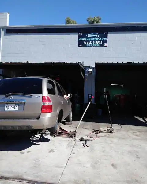 4BROS. Auto Repair & Tires in Santa Ana
