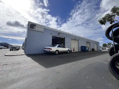 A & W Mechanic, Tires & Alignment in Santa Ana