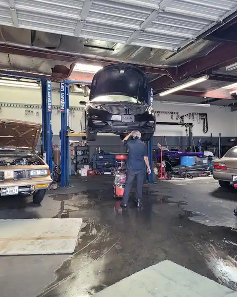 J & A Auto Repair and Towing in Santa Ana